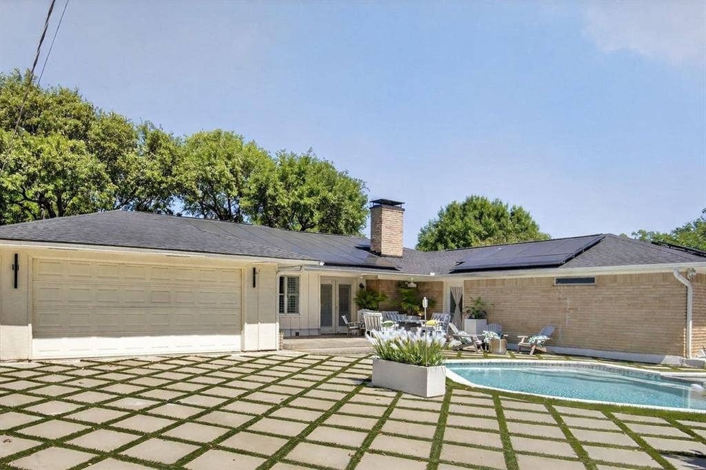 3228 Grantwood Drive, Dallas, TX 75229
