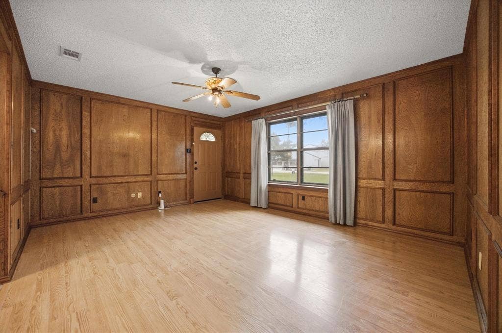 102 Paul Wilson Road, Wylie, TX 75098 102 Paul Wilson Road, Wylie, TX 75098