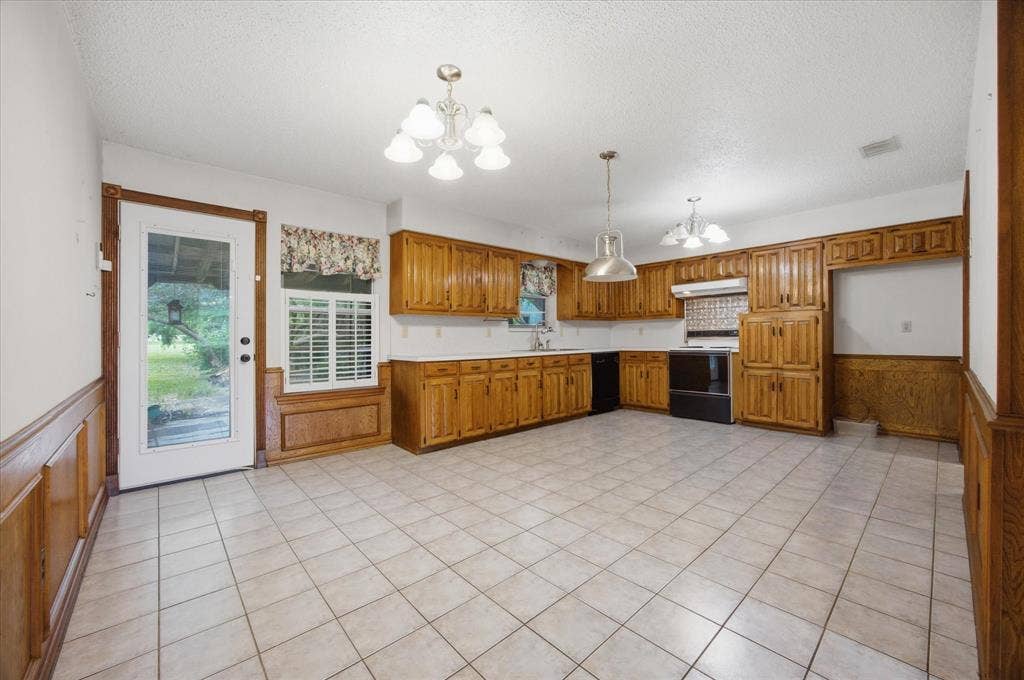 102 Paul Wilson Road, Wylie, TX 75098 102 Paul Wilson Road, Wylie, TX 75098
