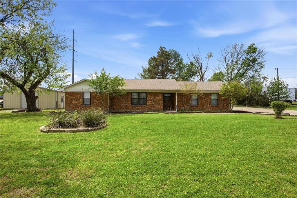 102 Paul Wilson Road, Wylie, TX 75098 102 Paul Wilson Road, Wylie, TX 75098