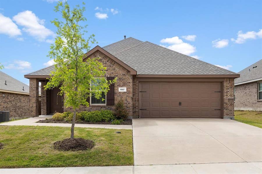 Property photo for 617 Calm Springs Drive, Princeton, TX