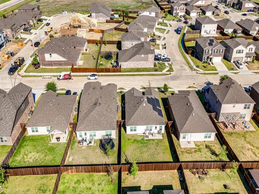 16033 Pemberly Way, Haslet, TX 76052