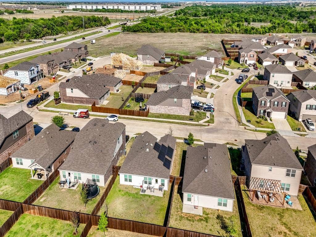 16033 Pemberly Way, Haslet, TX 76052