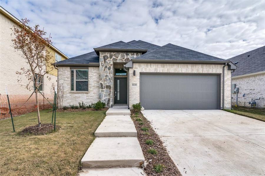 Property photo for 6127 Tawakoni Lane, Royse City, TX
