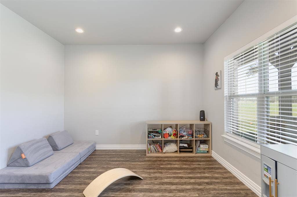 1538 Fm 36 N, Farmersville, TX 75442 The office is currently a playroom. What will it be for you?