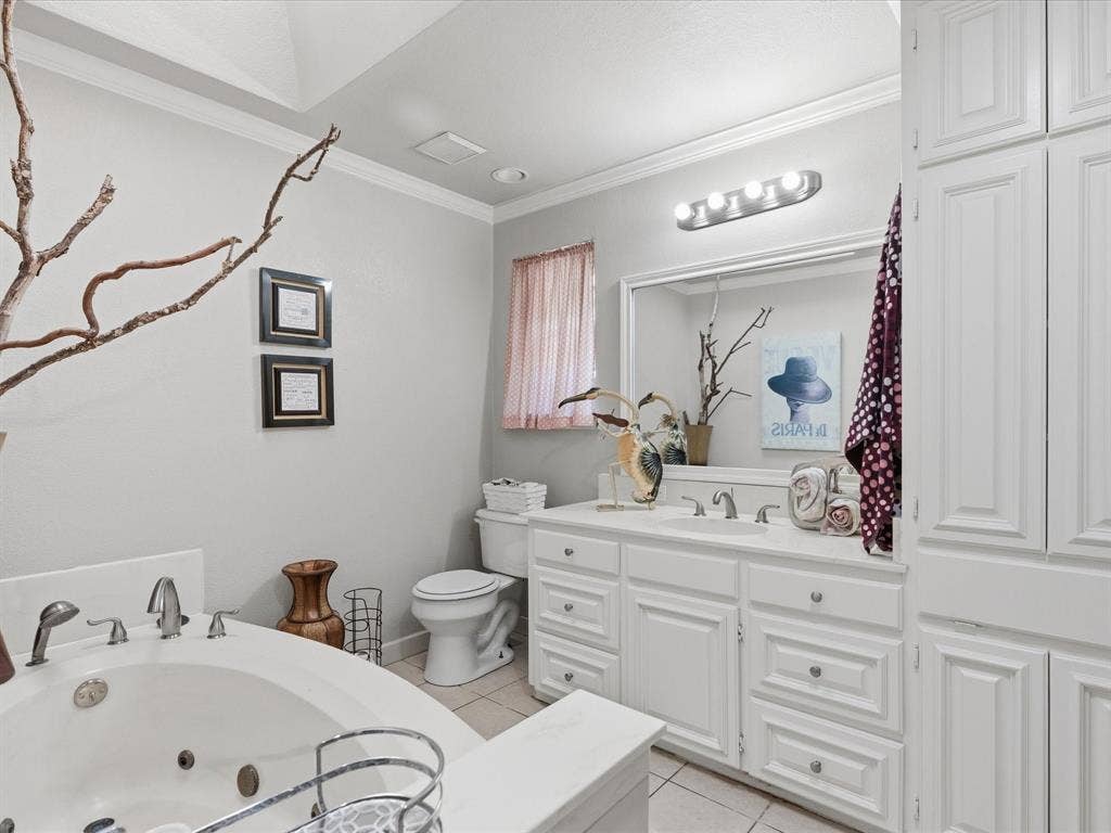 5320 Elkridge Drive, Dallas, TX 75227 5320 Elkridge Drive, Dallas, TX 75227