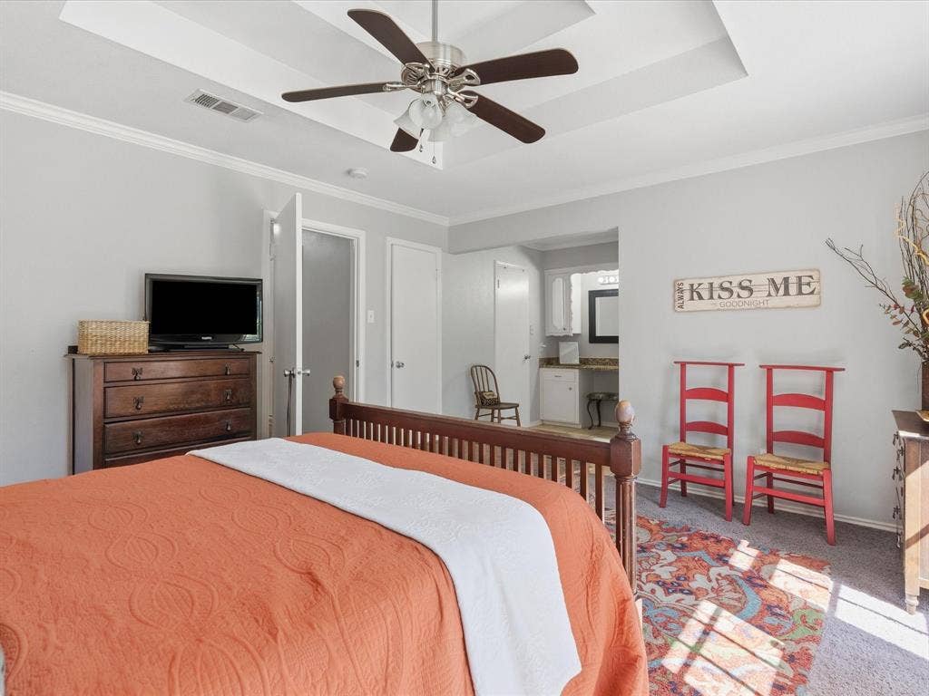 5320 Elkridge Drive, Dallas, TX 75227 5320 Elkridge Drive, Dallas, TX 75227