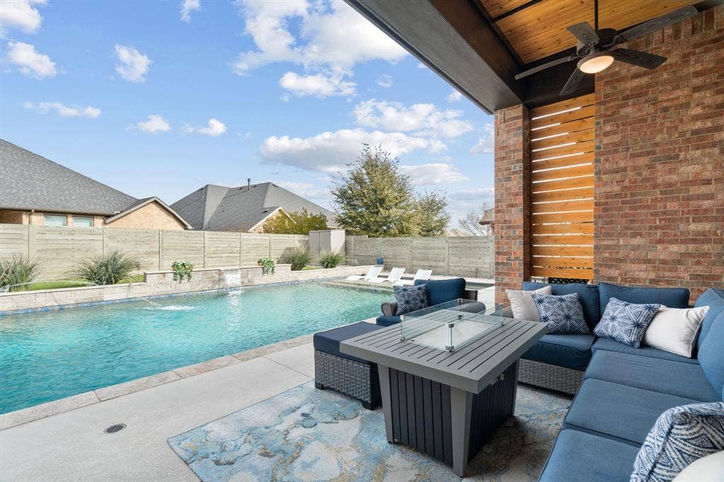 1104 9th Street, Argyle, TX 76226 1104 9th Street, Argyle, TX 76226
