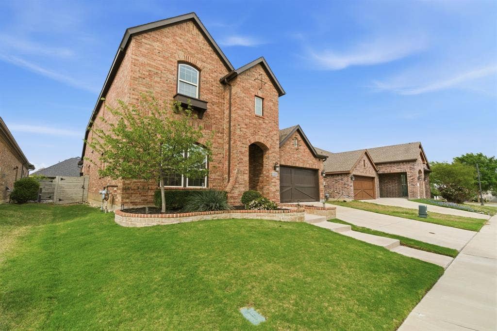 1104 9th Street, Argyle, TX 76226 1104 9th Street, Argyle, TX 76226