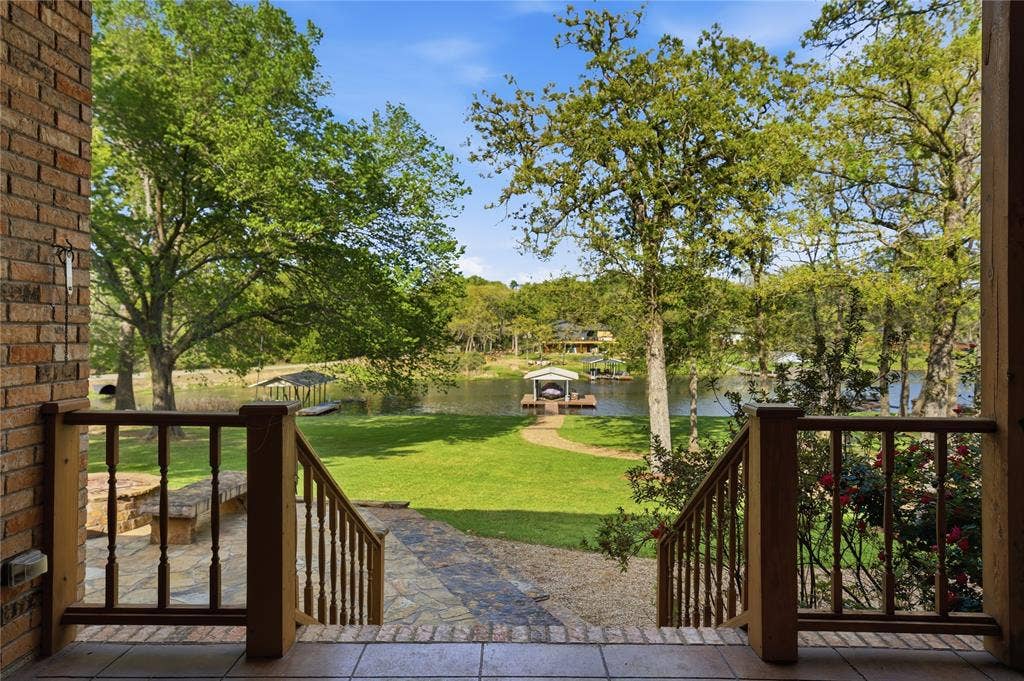 6398 Dorsey Drive, Athens, TX 75752 6398 Dorsey Drive, Athens, TX 75752