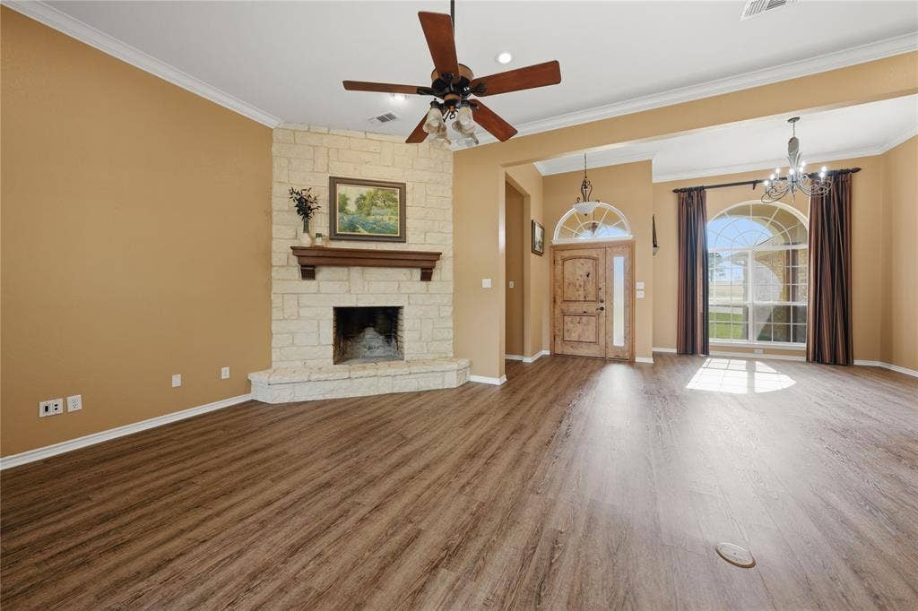 6398 Dorsey Drive, Athens, TX 75752 6398 Dorsey Drive, Athens, TX 75752