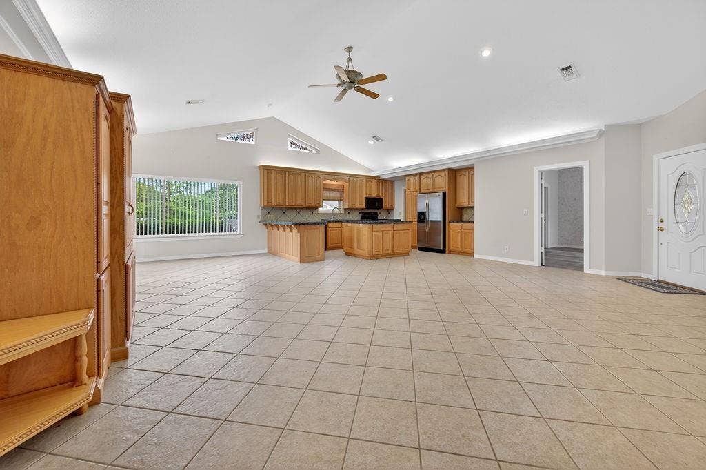 2436 Lakefront Shores Road, Athens, TX 75752 2436 Lakefront Shores Road, Athens, TX 75752