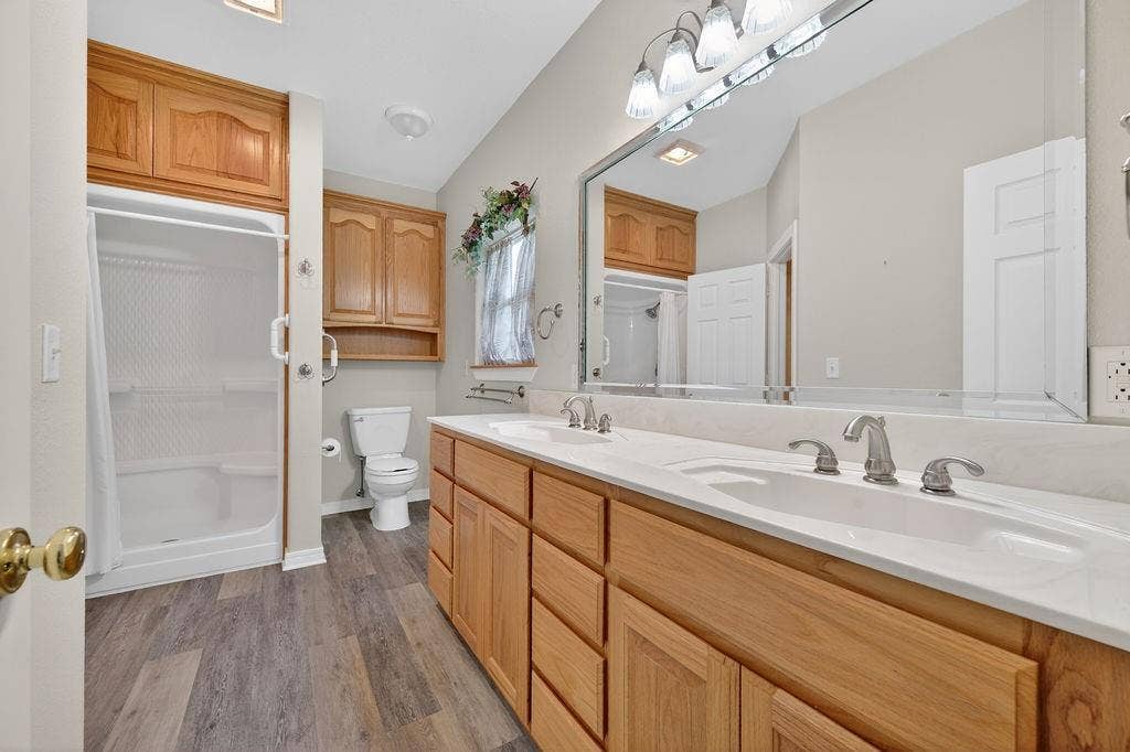 2436 Lakefront Shores Road, Athens, TX 75752 2436 Lakefront Shores Road, Athens, TX 75752