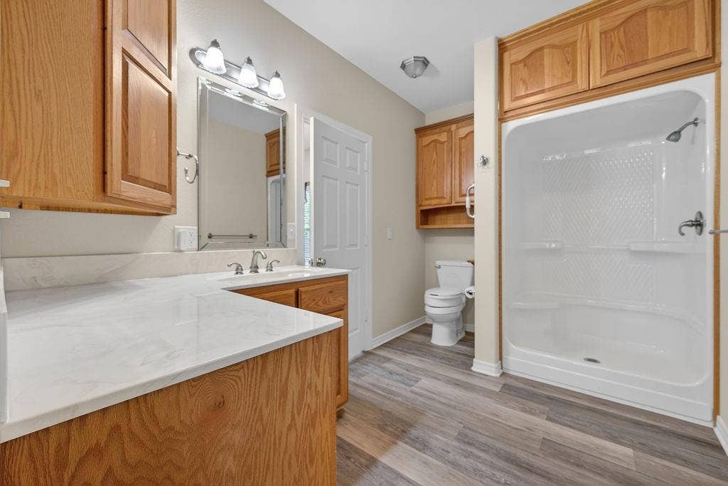2436 Lakefront Shores Road, Athens, TX 75752 2436 Lakefront Shores Road, Athens, TX 75752
