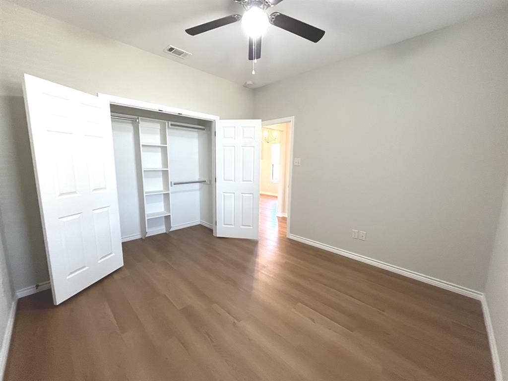 316 W James Street, Mabank, TX 75147 316 W James Street, Mabank, TX 75147