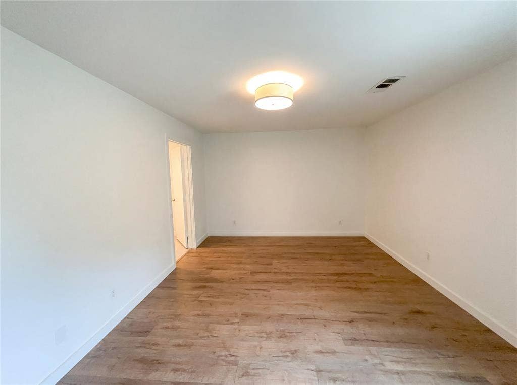 7121 Winding Creek Road, Dallas, TX 75252 7121 Winding Creek Road, Dallas, TX 75252