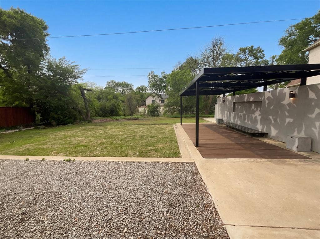 7121 Winding Creek Road, Dallas, TX 75252 7121 Winding Creek Road, Dallas, TX 75252