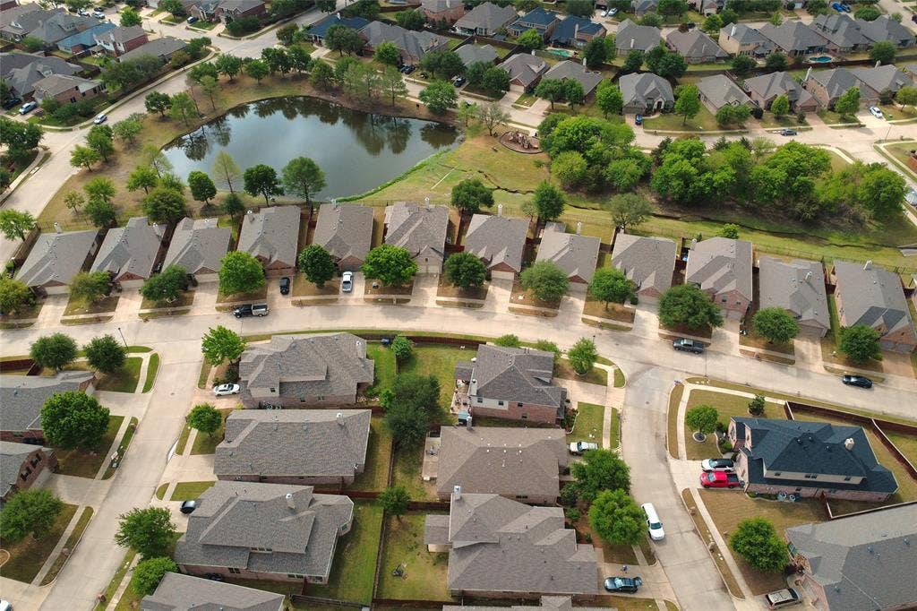 1913 Hidden Fairway Drive, Wylie, TX 75098 Overhead view