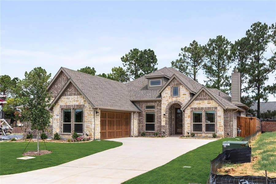 Property photo for 2309 Legacy Oaks Lane, Bedford, TX