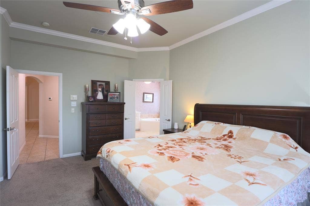 209 Park Meadows Drive, Euless, TX 76039 209 Park Meadows Drive, Euless, TX 76039