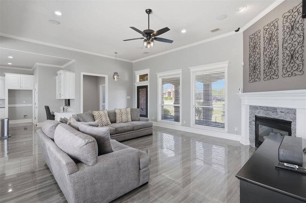 7240 Edgerton Drive, Midlothian, TX 76065 7240 Edgerton Drive, Midlothian, TX 76065