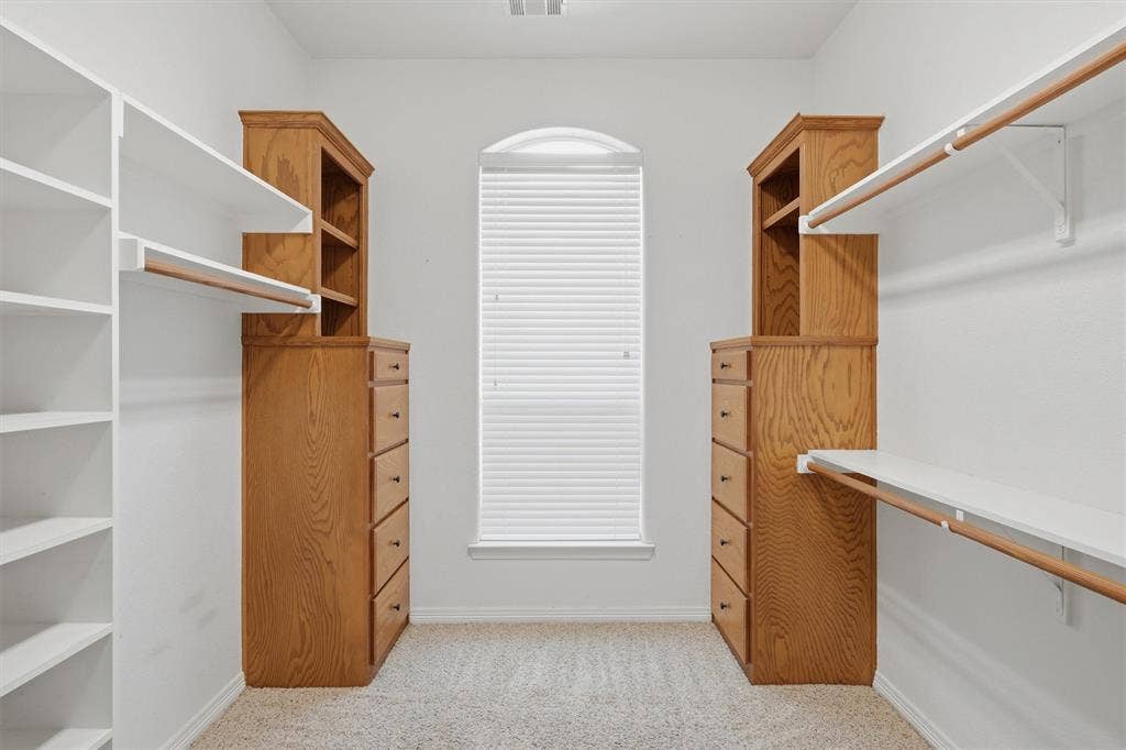 7240 Edgerton Drive, Midlothian, TX 76065 7240 Edgerton Drive, Midlothian, TX 76065