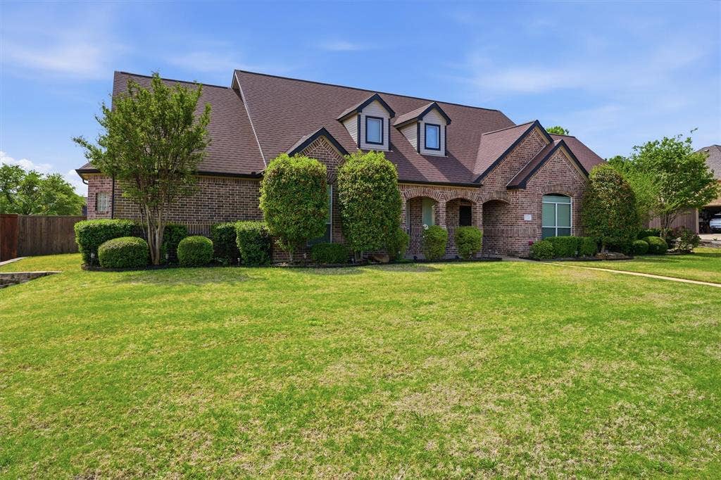 7240 Edgerton Drive, Midlothian, TX 76065 7240 Edgerton Drive, Midlothian, TX 76065