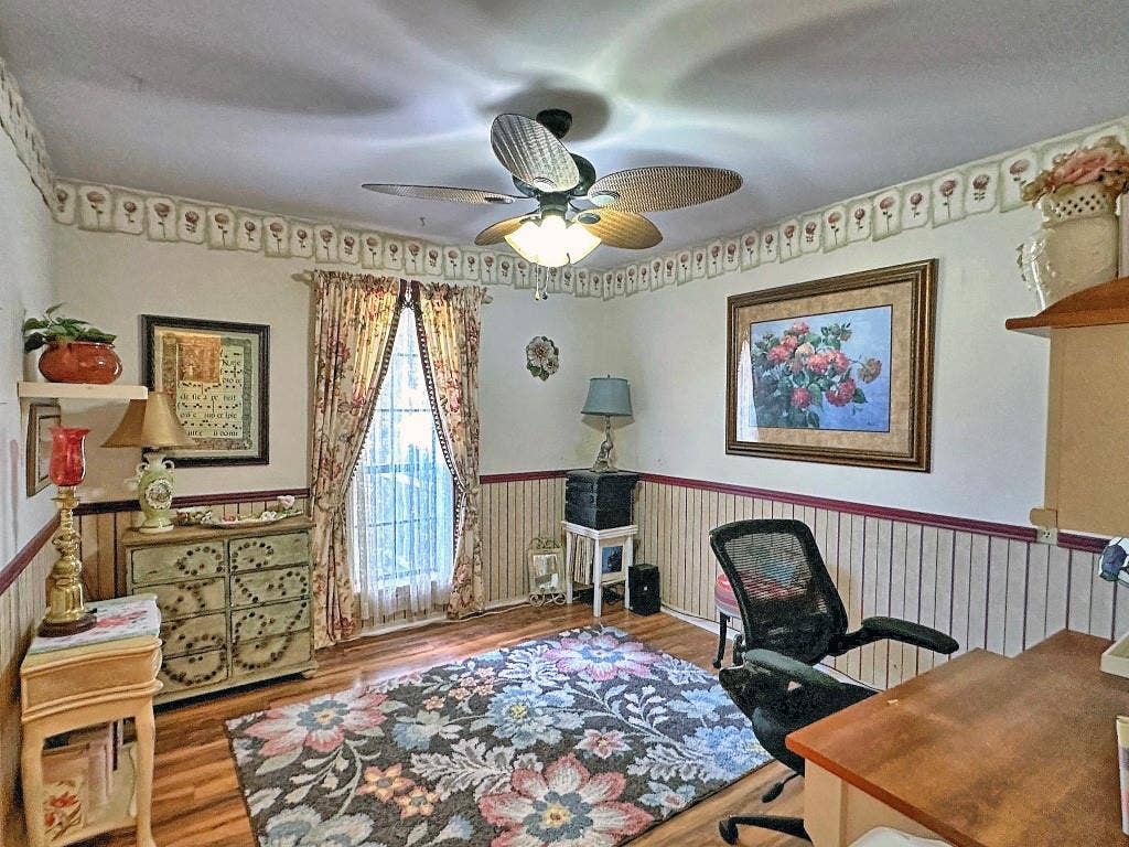 2307 Crystal Drive, Athens, TX 75751