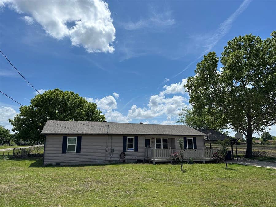 Property photo for 7910 County Road 392, Princeton, TX