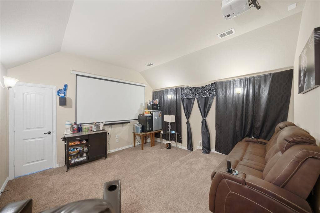 413 Brookdale Drive, Midlothian, TX 76065
