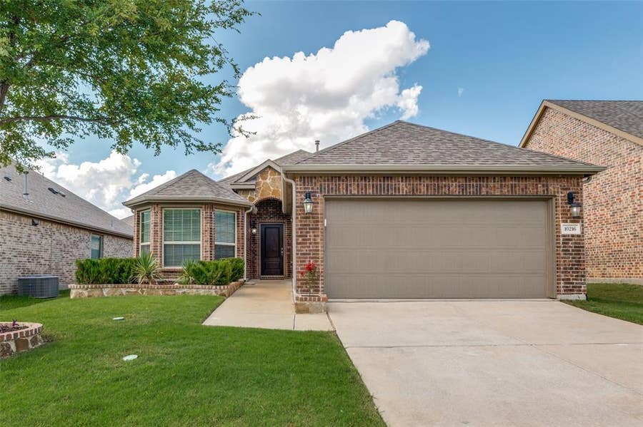 Property photo for 10216 Kemah Place, McKinney, TX