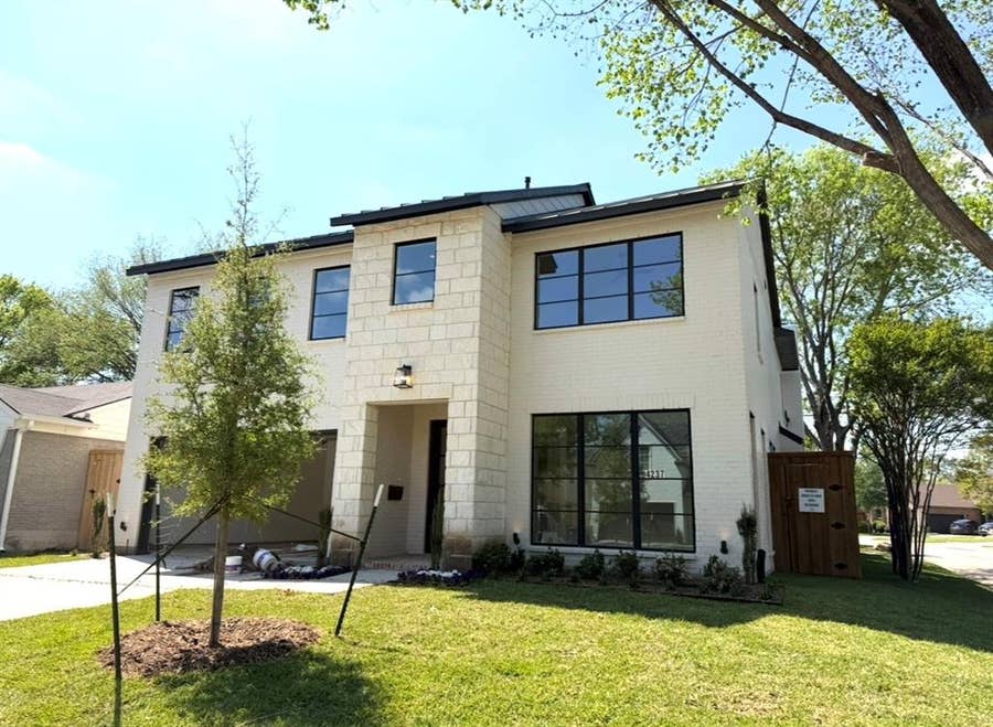 Property photo for 4347 DELMAR Avenue, Dallas, TX