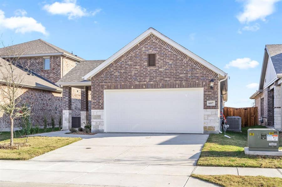 Property photo for 607 Clover Creek, McKinney, TX