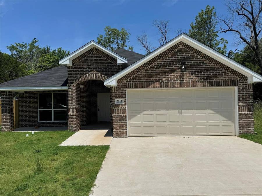 Property photo for 3912 Oneal Street, Greenville, TX