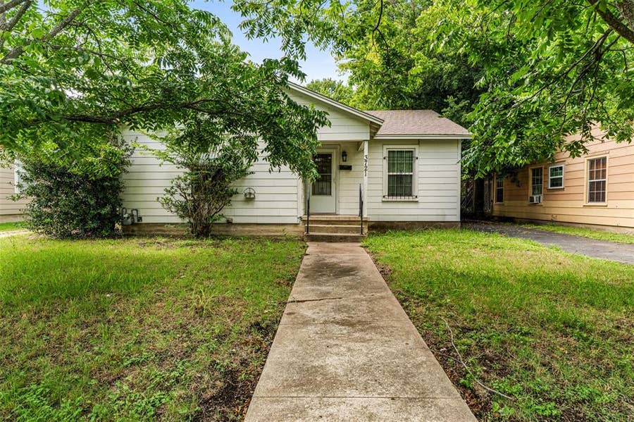 Property photo for 3721 Sanger Avenue, Waco, TX