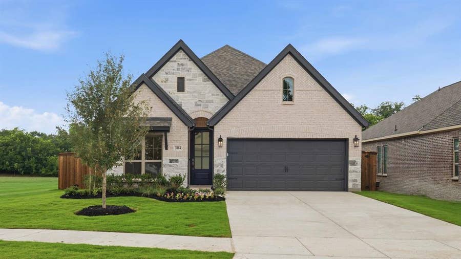 Property photo for 304 Spruce Brook Drive, McKinney, TX