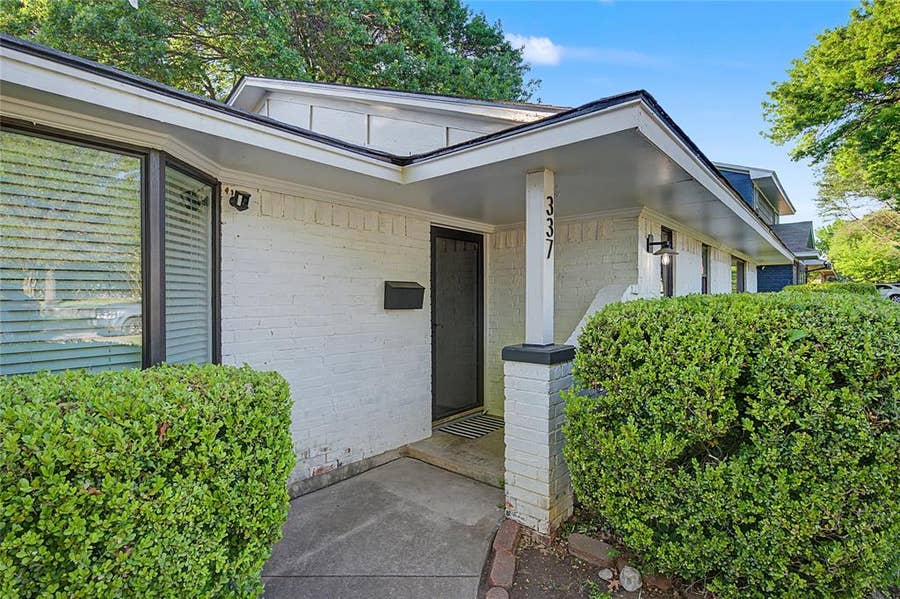 Property photo for 337 Merribrook Trail, Duncanville, TX