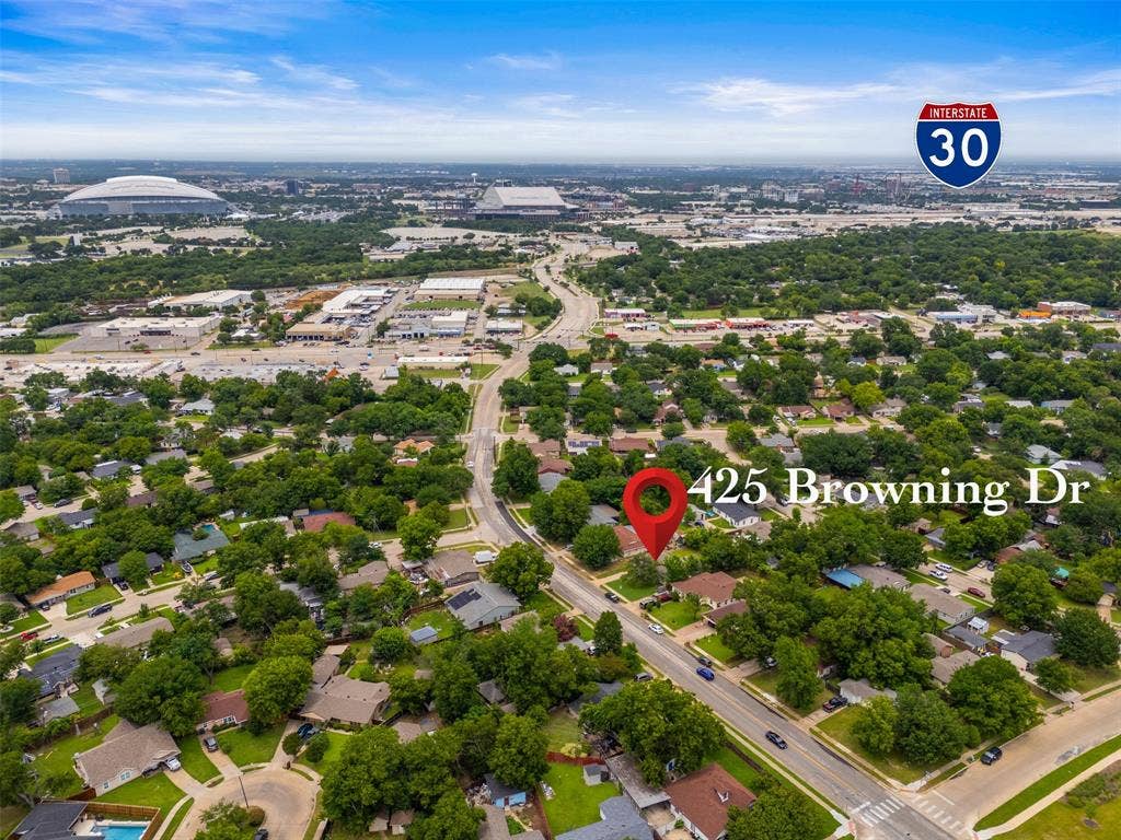 425 Browning Drive, Arlington, TX 76010 Aerial view