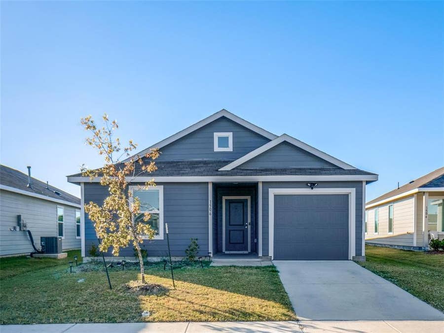 Property photo for 1506 Highbridge Bvld, Crandall, TX