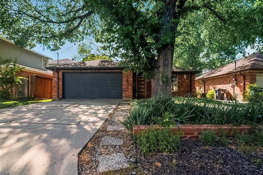 Property photo for 1603 N College Street, McKinney, TX