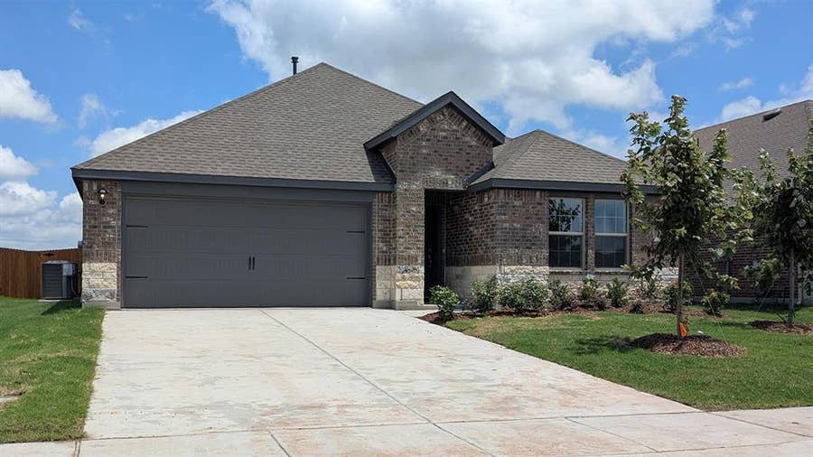 Property photo for 513 Carthage Street, Caddo Mills, TX
