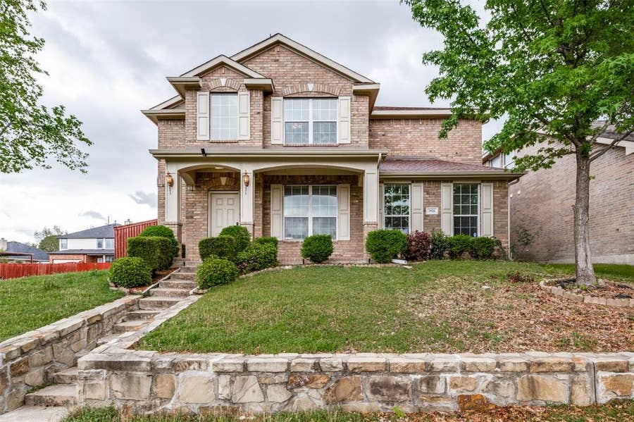 Property photo for 1926 Rustic Creek Drive, Garland, TX