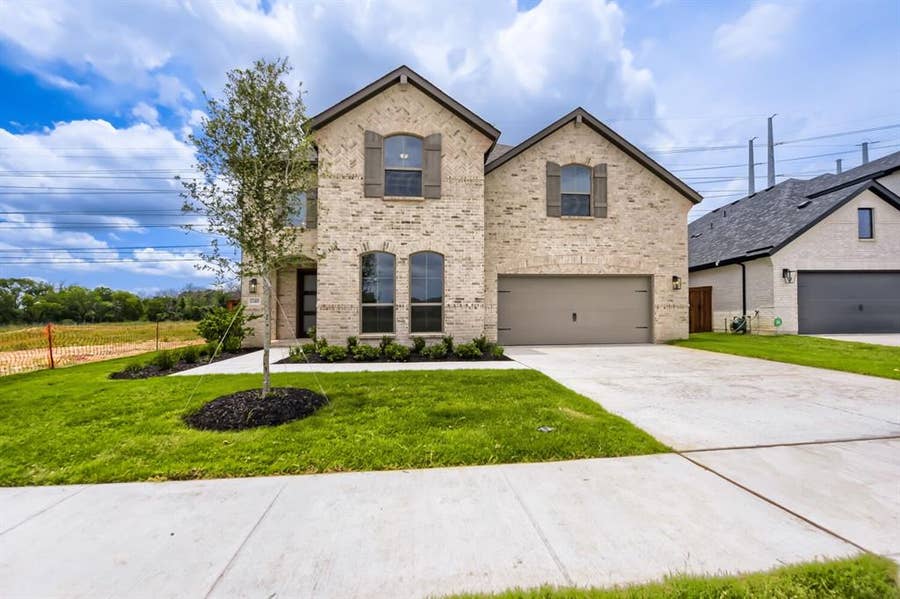 Property photo for 11465 Wulstone Drive, Fort Worth, TX