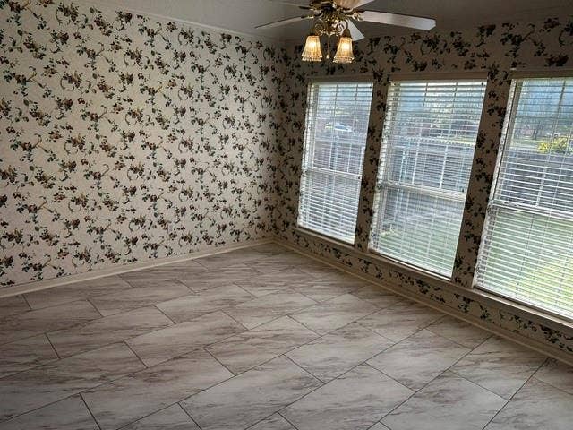 600 Durango Circle, Hewitt, TX 76643 600 Durango Circle, Hewitt, TX 76643