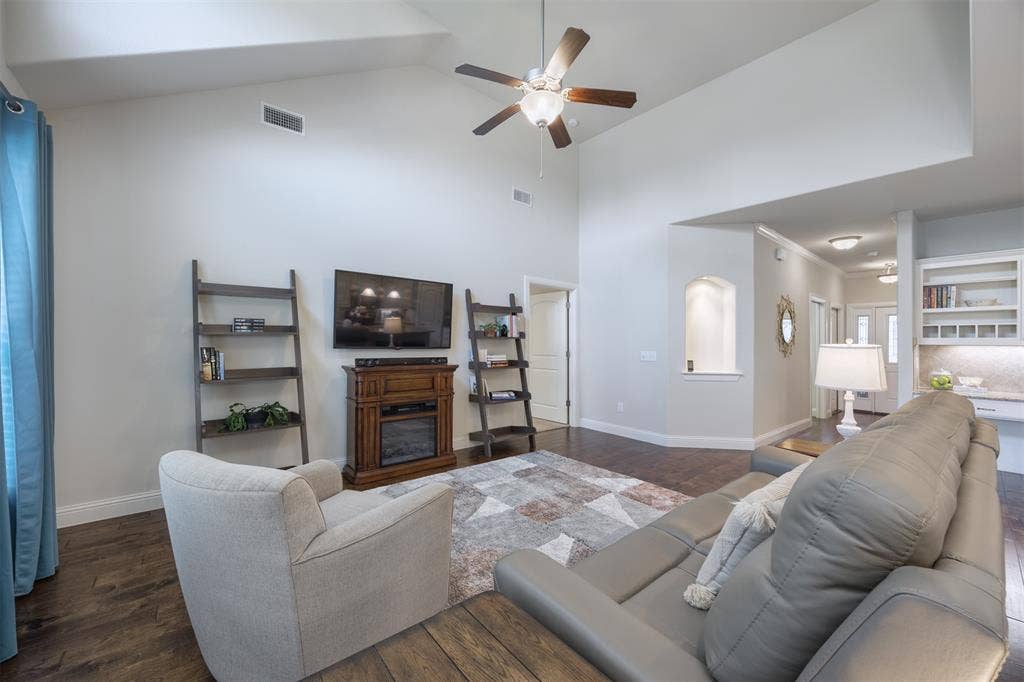205 Terra Verde Lane, McKinney, TX 75069 205 Terra Verde Lane, McKinney, TX 75069