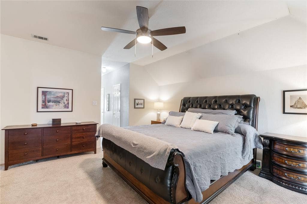 1608 Mountain Laurel Drive, Keller, TX 76248 Raised area in Primary bedroom leading to ensuite