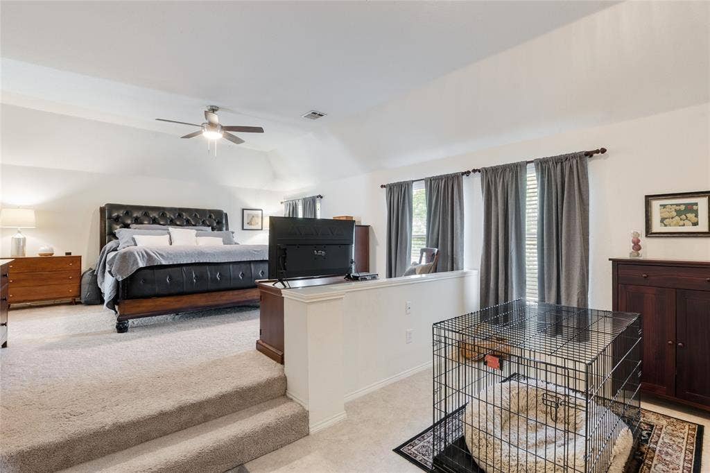 1608 Mountain Laurel Drive, Keller, TX 76248 2nd Floor Primary bedroom with seating area