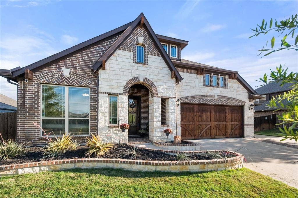 725 Staghorn Street, Midlothian, TX 76065 725 Staghorn Street, Midlothian, TX 76065