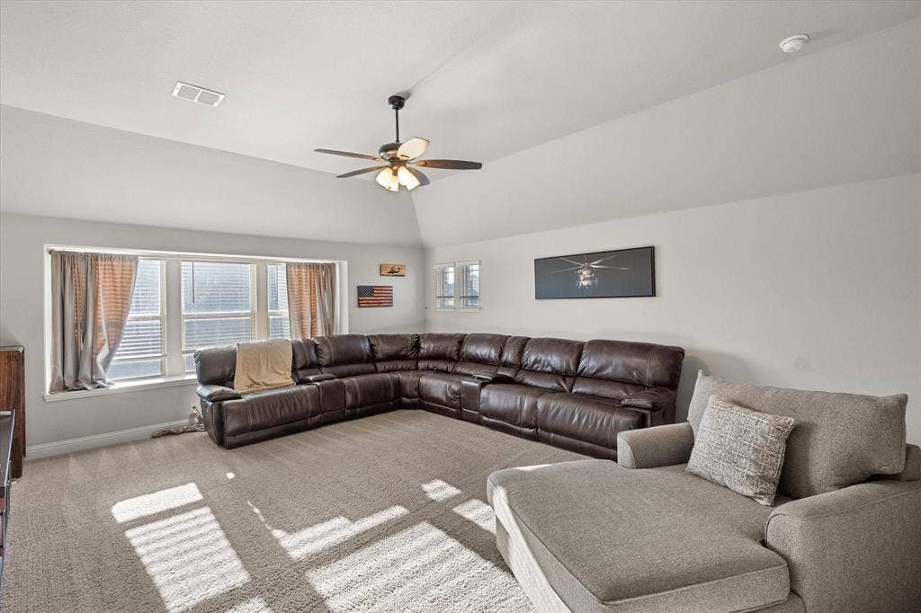 725 Staghorn Street, Midlothian, TX 76065 725 Staghorn Street, Midlothian, TX 76065