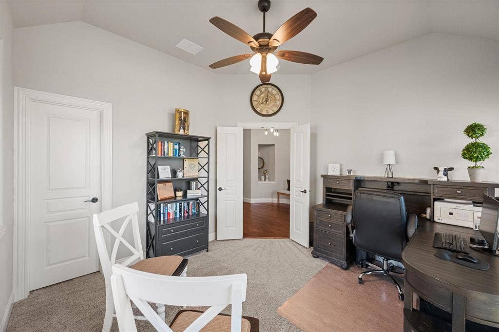 725 Staghorn Street, Midlothian, TX 76065 725 Staghorn Street, Midlothian, TX 76065